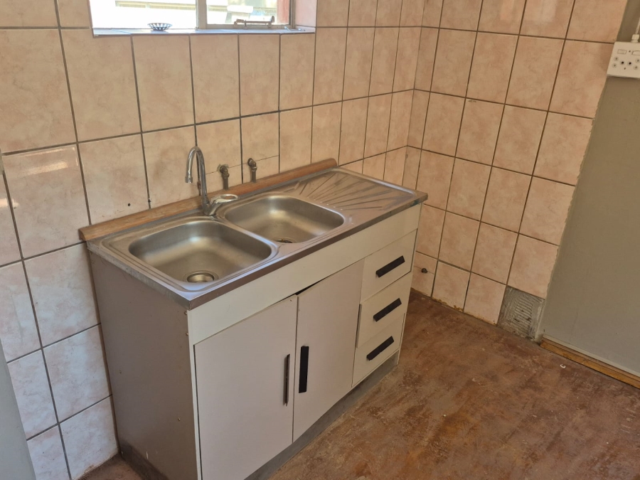 8 Bedroom Property for Sale in Parys Free State